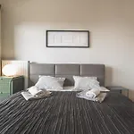 Ekskluzywny Z Balkonem Apartamento *